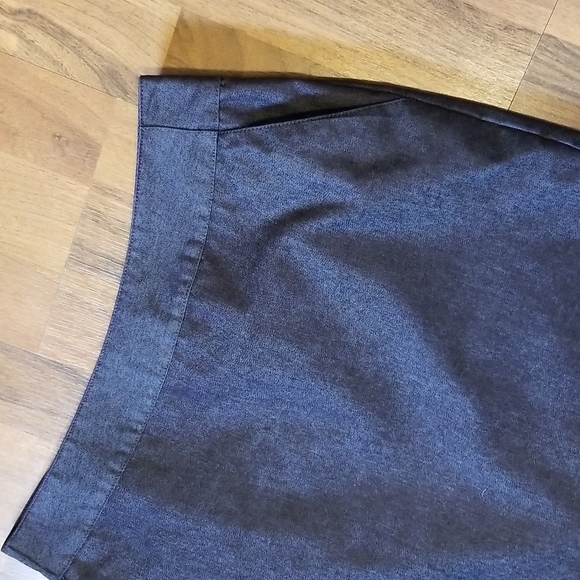 3/$15 or 5/$25 Dark Navy Blue Career Pencil Skirt, Size 8 - Picture 2 of 8